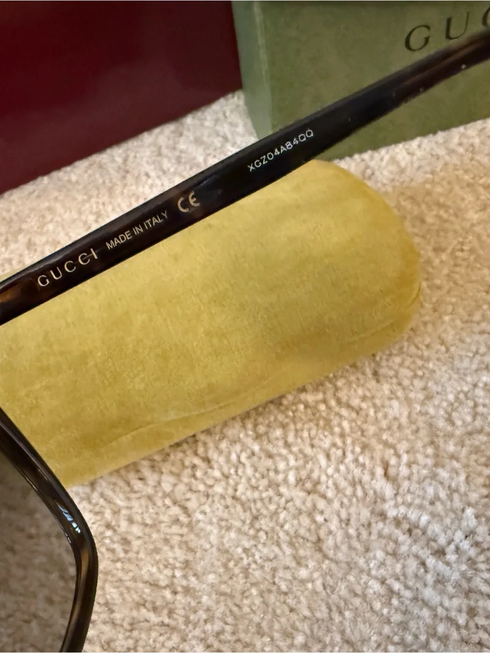 Gucci stunning large